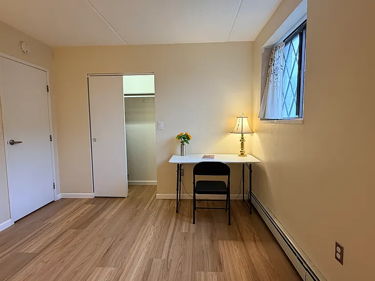 301 Lowell St #24 — Photo 2