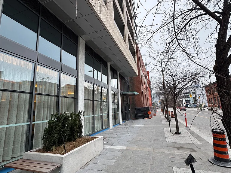 425 Front St E #313 — Photo 3