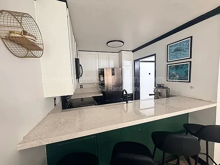 6924 Hyde Park Dr #214 — Photo 5