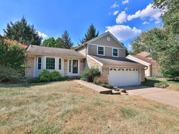 9575 Fox Run Dr, Mason, OH 45040