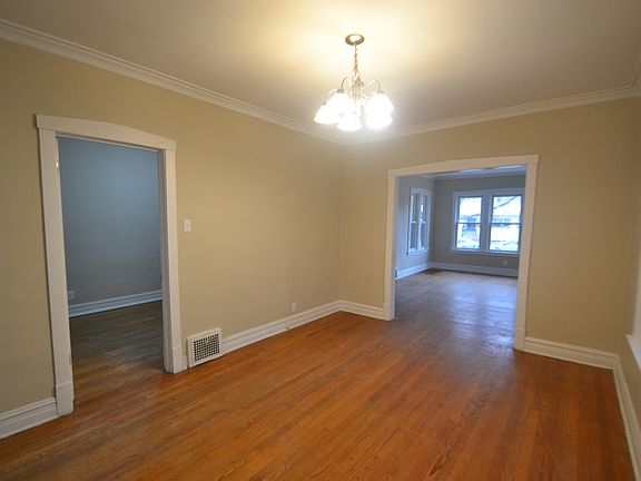 4th image of 421 N Humphrey Ave