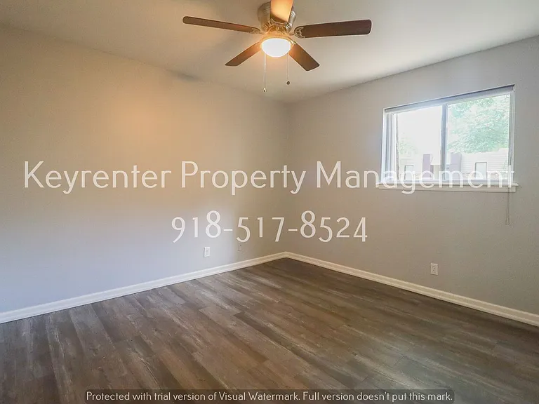 4329 E 68th St #507 — Photo 12