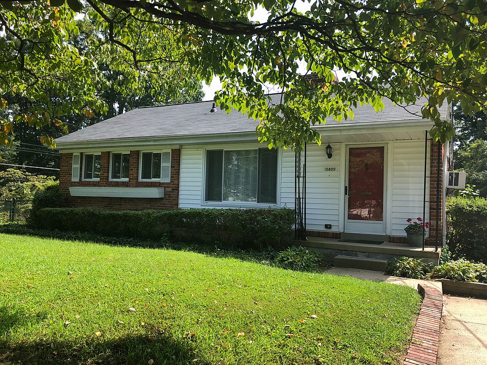 1st image of 10809 Woodland Dr