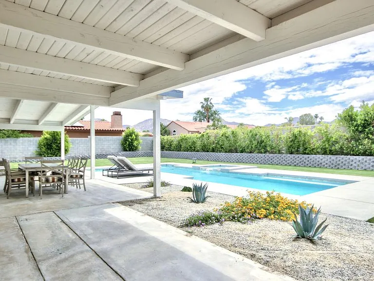 73305 Salt Cedar St — Photo 4