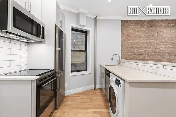 Rented by Citi Habitats | media 31