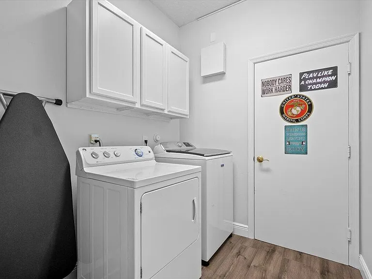 83 Satinwood Ln — Photo 18
