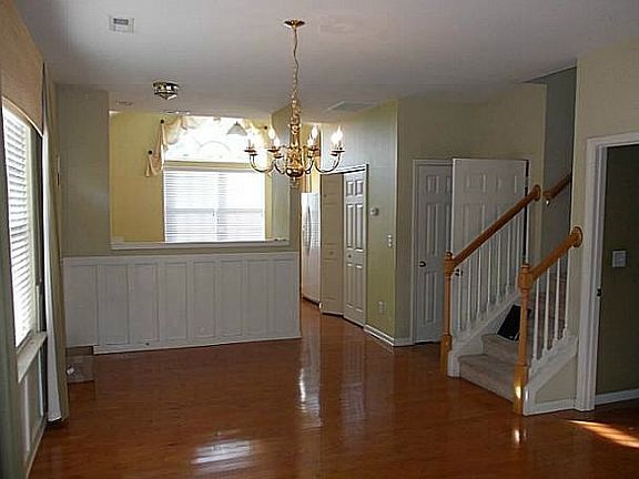 Dining Area/ Living Room