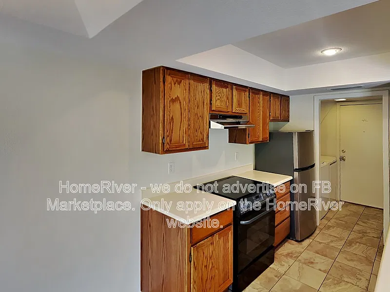 2 bed, 2.0 bath, 1050 sqft, $1,599 — Photo 4