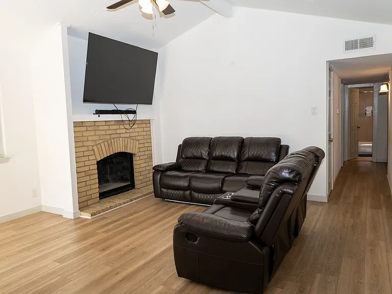 730 Trend Dr — Photo 6