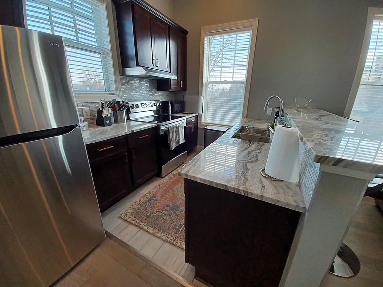 1786 W Willis St #6 — Photo 3