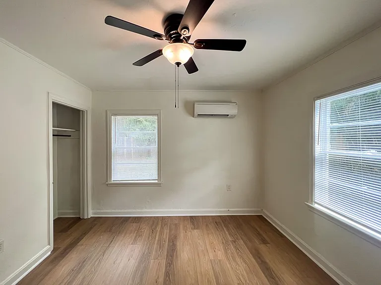 1122-1124 NW 4th Ave — Photo 17