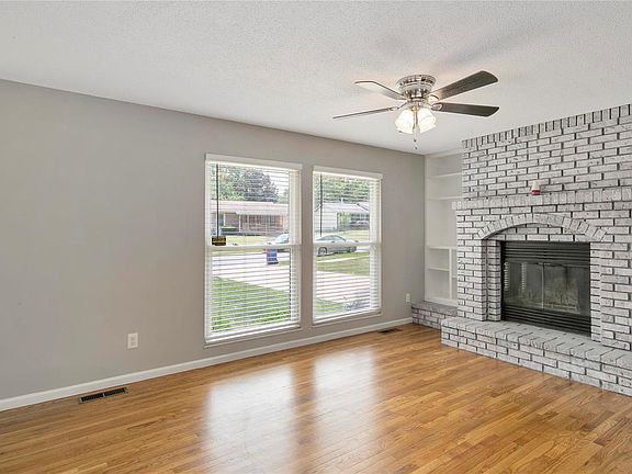 5th image of 1625 Keeven Ln