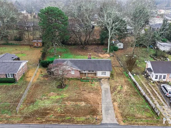 267 Nancy St, Winder, GA 30680