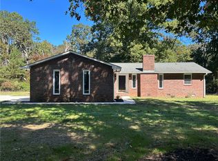 809 Paige Rd, Honea Path, SC 29654