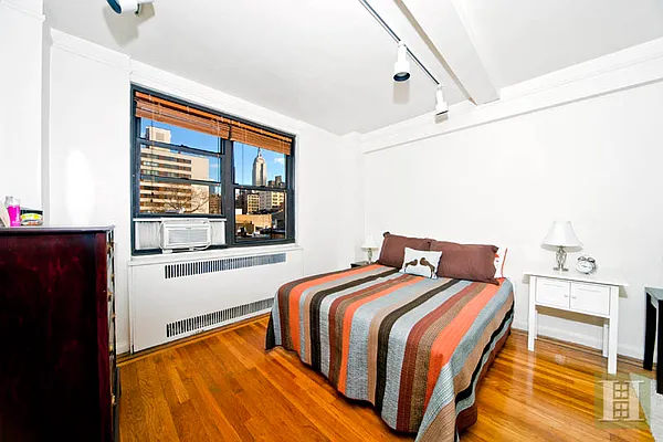 Rented by Halstead Real Estate | media 16