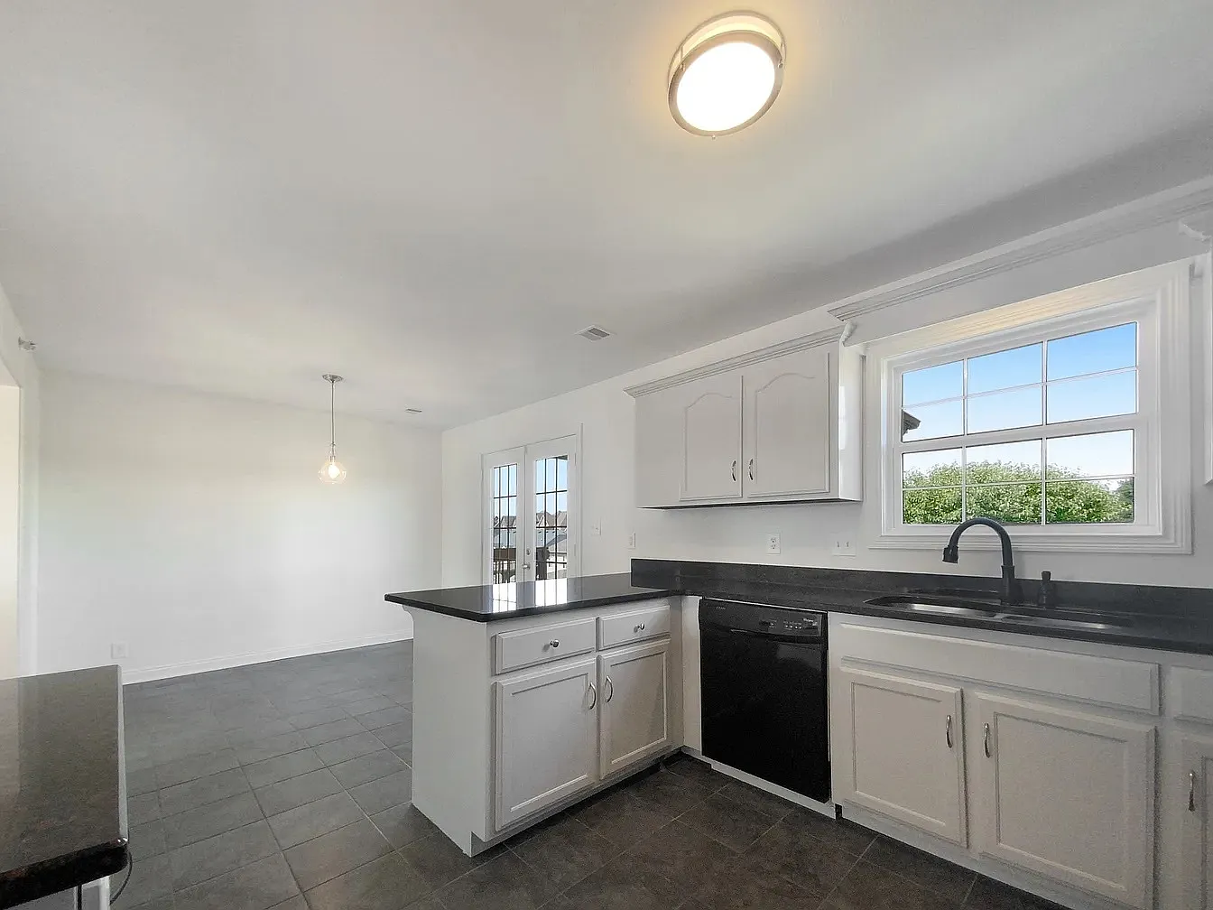 1575 Cobra Lane - 1 — Photo 3