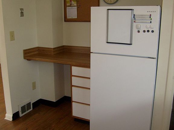 5th image of 1745 Speice Ave
