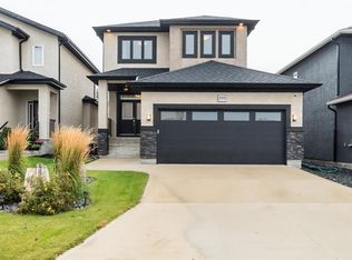 295 Bonaventure Dr W #295, Winnipeg, MB R3X0N8