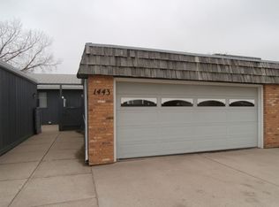 1443 1st St SW, Minot, ND 58701