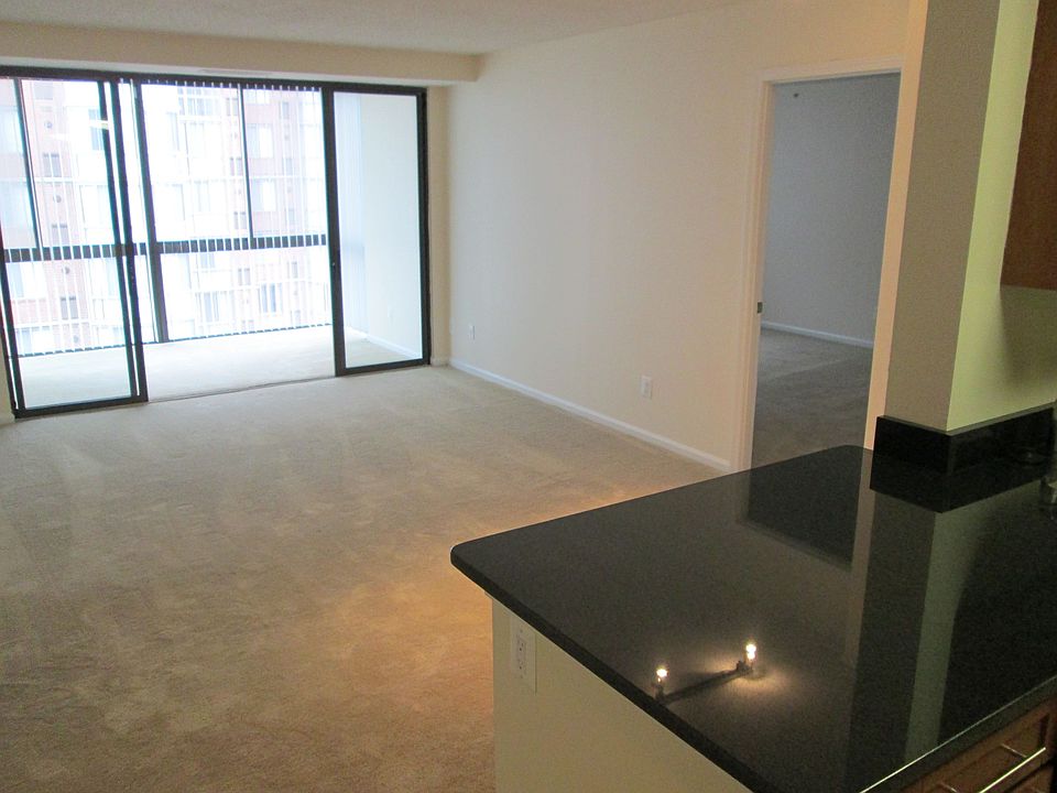 Kitchen and living room