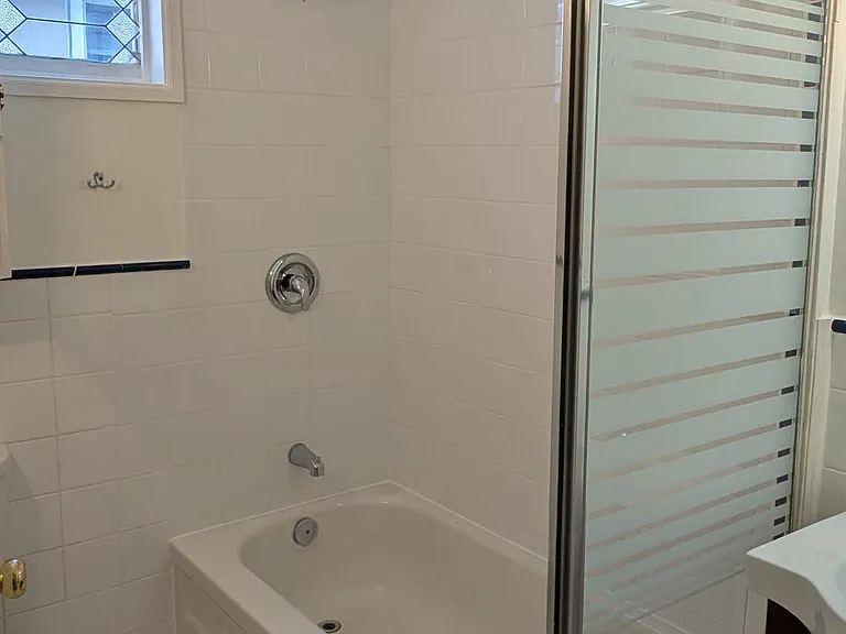 91 Edwin Ave #2 — Photo 20