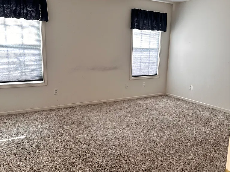 3929 Winthrop Dr — Photo 20