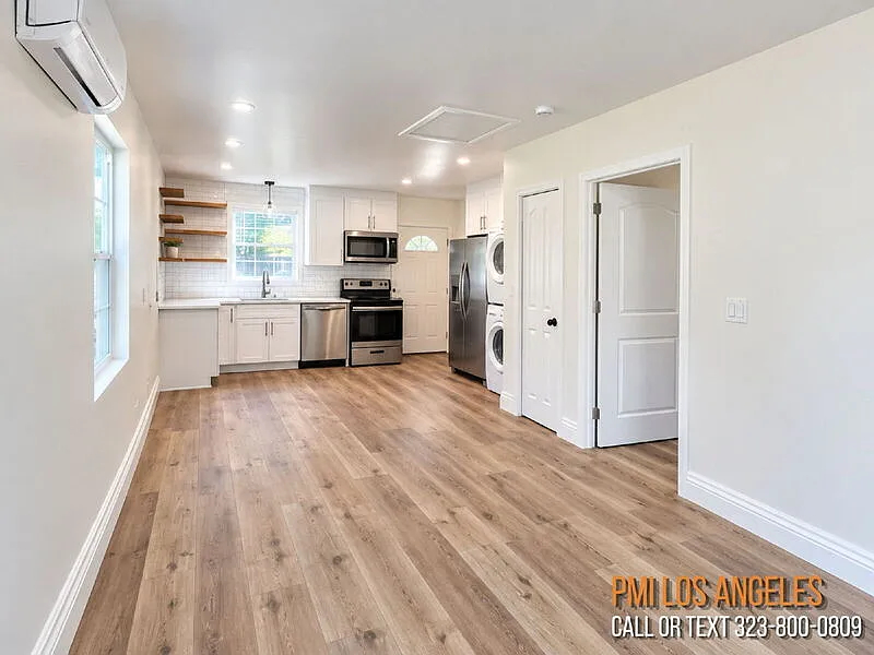 1 bed, 1.0 bath, 500 sqft, $2,450 — Photo 3