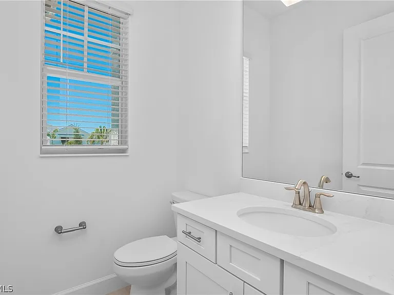 18837 Wildblue Blvd — Photo 18