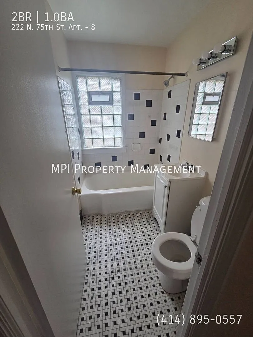 Newly remodeled 2 bedroom. 1/2 off first month! — Photo 3
