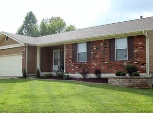 501 Pioneer Dr, Saint Peters, MO