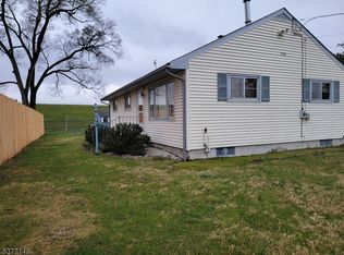 1743 Route 31, Clinton, NJ 08809