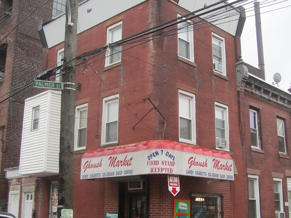 2nd image of 146 W Palmer St