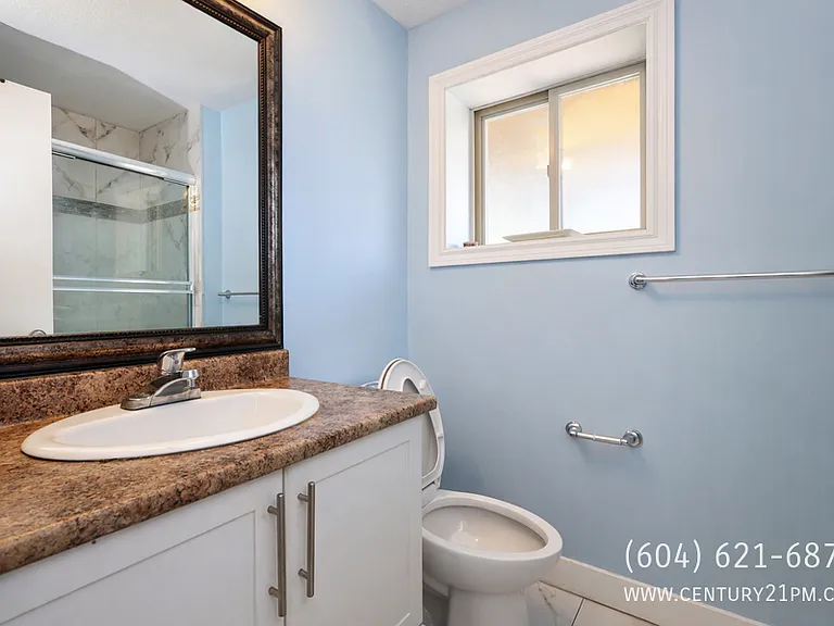 2114 Bakerview St #UPPER — Photo 21