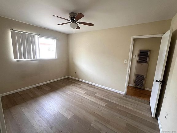 2nd image of 5433 Lodi St