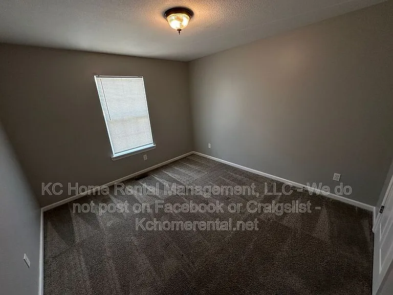 9000 NE 73rd St — Photo 20