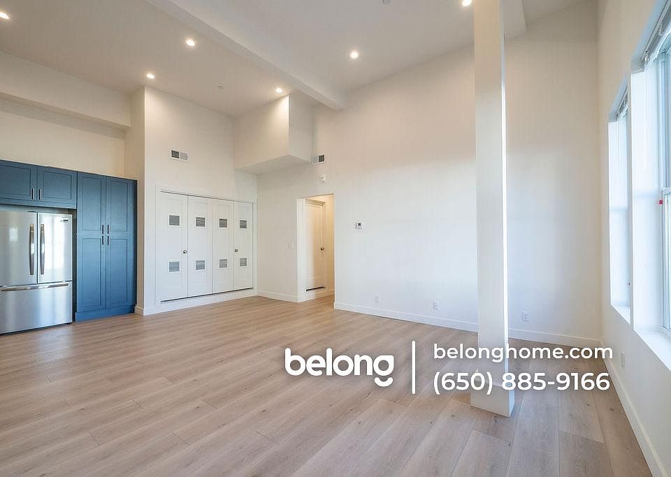1st image of 109 Balboa St
