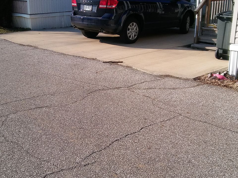 2nd image of 37223 Euclid Ave Trlr 115