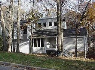 160 Spring Ridge Ct, Roswell, GA 30076