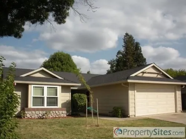 27 Bluewind Ct, Sacramento, CA 95838