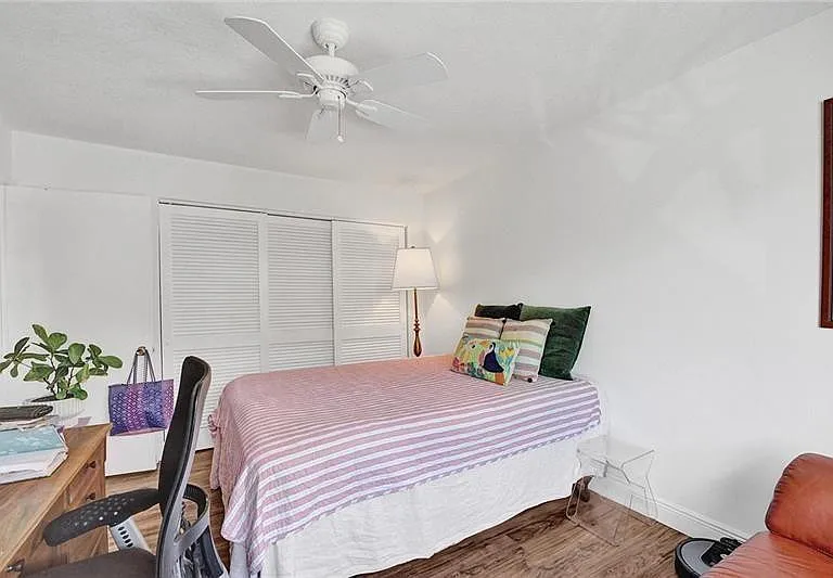 7533 Glendevon Ln #907 — Photo 21