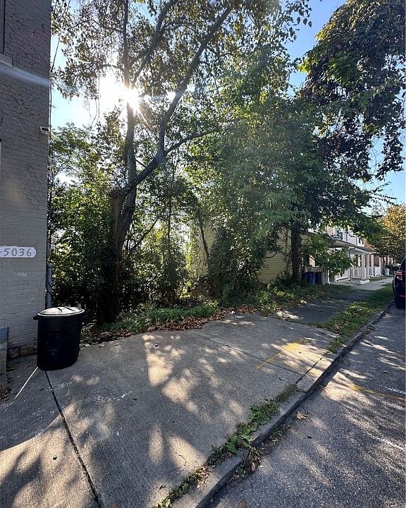 2nd image of 5016 Kincaid St