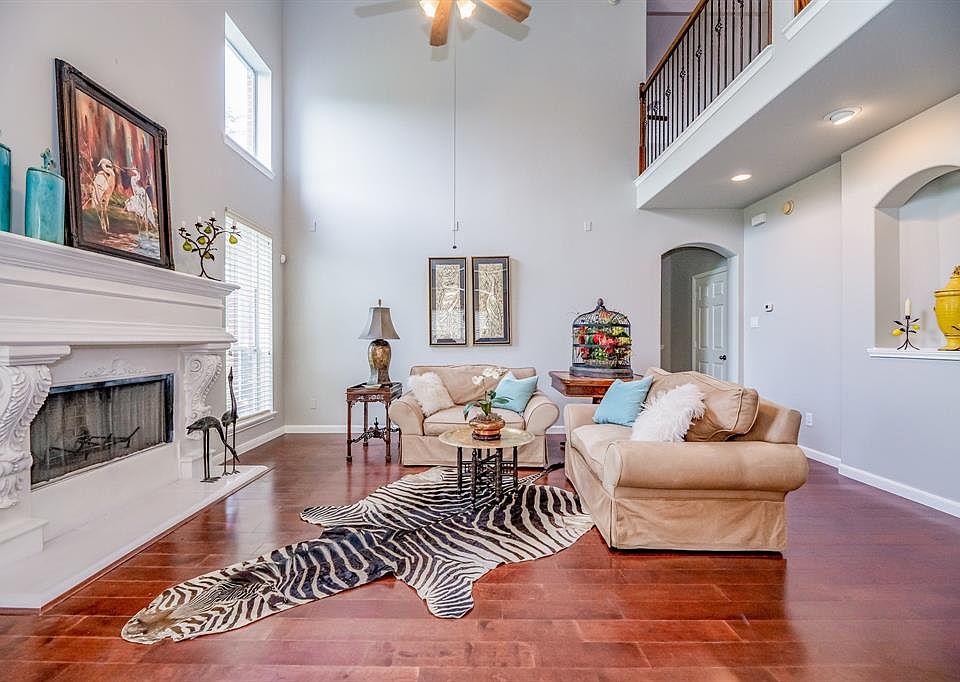 1st image of 5803 Lawrence Ct