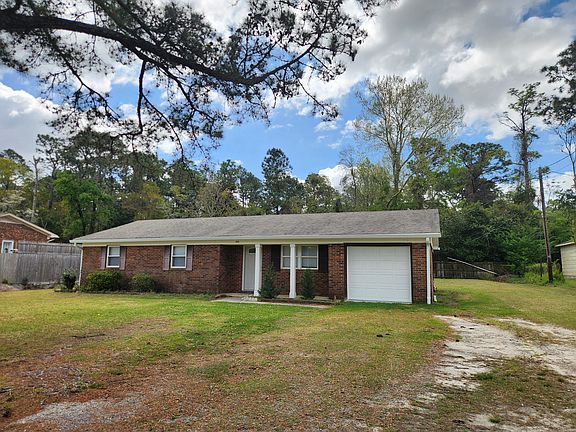 2nd image of 4216 Lockwood Dr