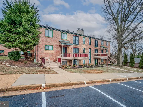 77 Paladin Dr #77, Wilmington, DE 19802