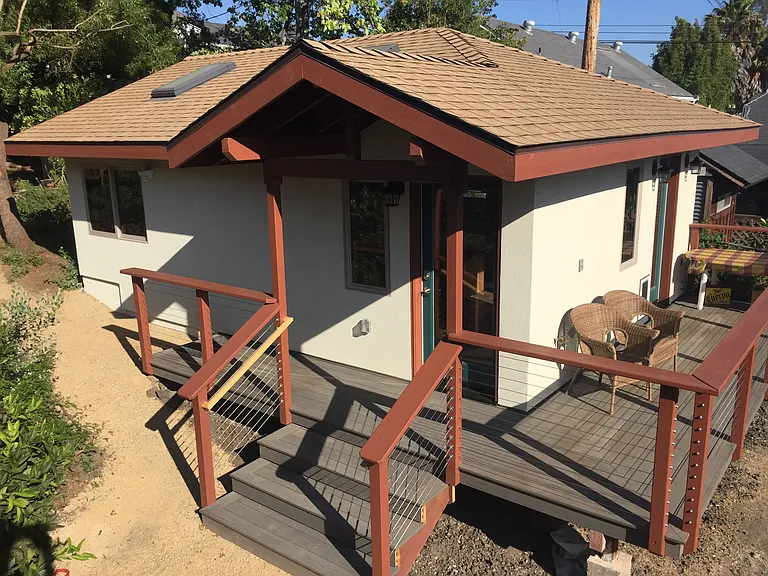 2475 Johnson Ave — Photo 1