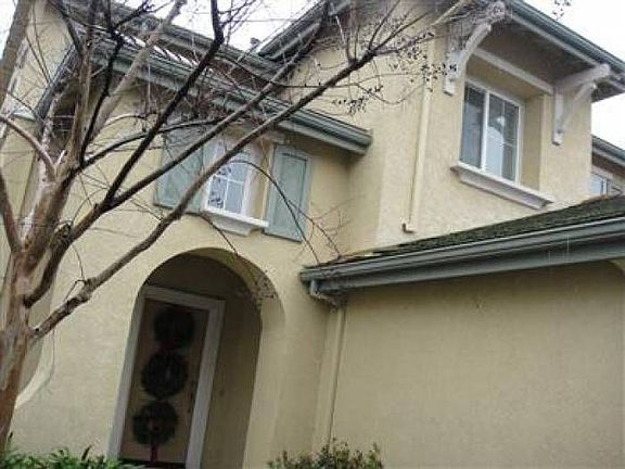 2nd image of 181 Anjou Cir