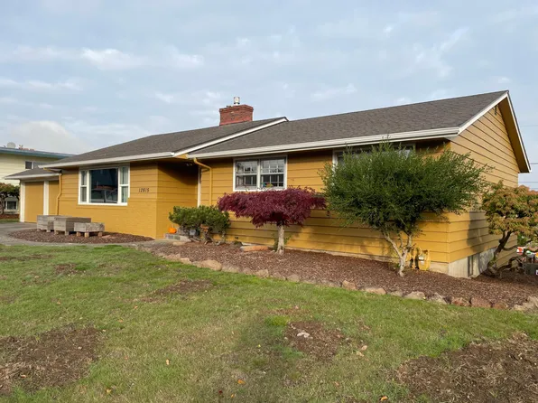 12815 NE Fremont St, Portland, OR 97230