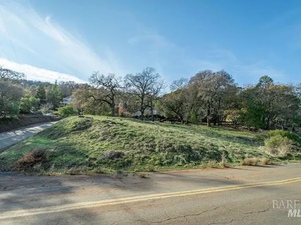 10 Ridgecrest Drive, Napa, CA 94558