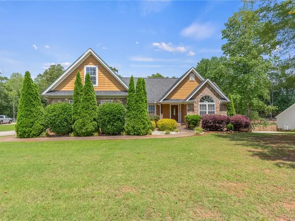 1339 Griffin Mill Rd, Easley, SC 29640