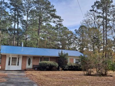 560 Indian Hut Rd., Georgetown, SC, 29440